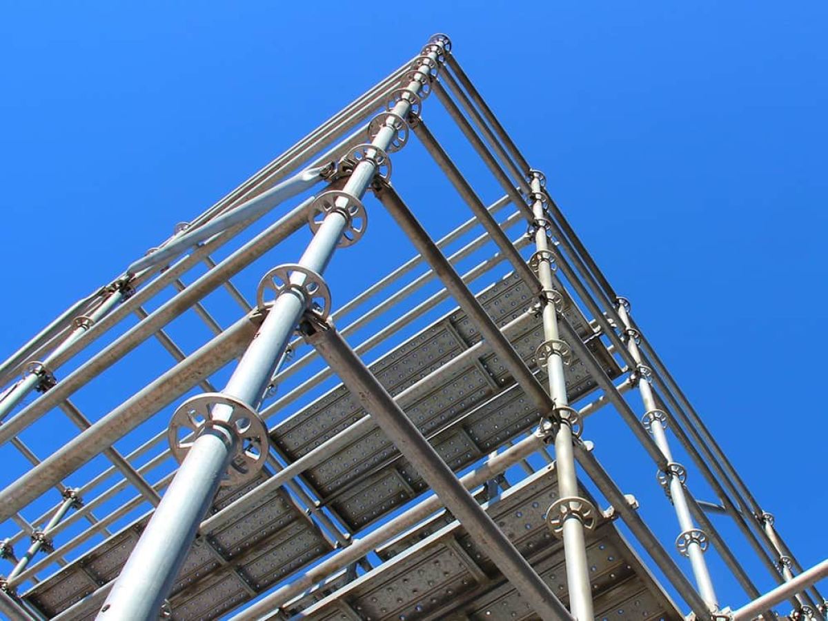Occupational Safety Regulations for Kuwait's Contracting Sector